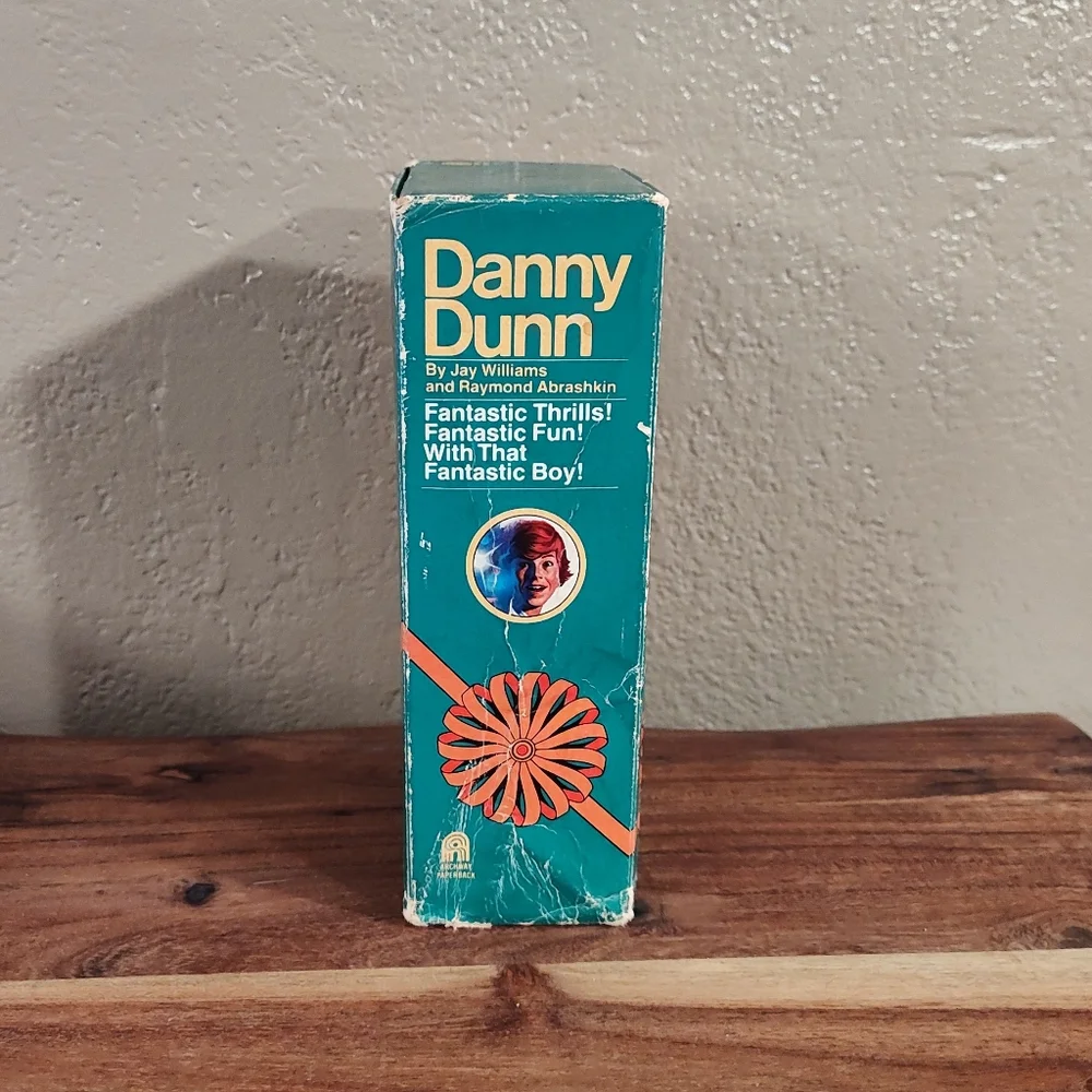 Danny Dunn #6-10 Fantastic Thrills & Fun Science Fiction Book Box Set - Picture 6 of 8